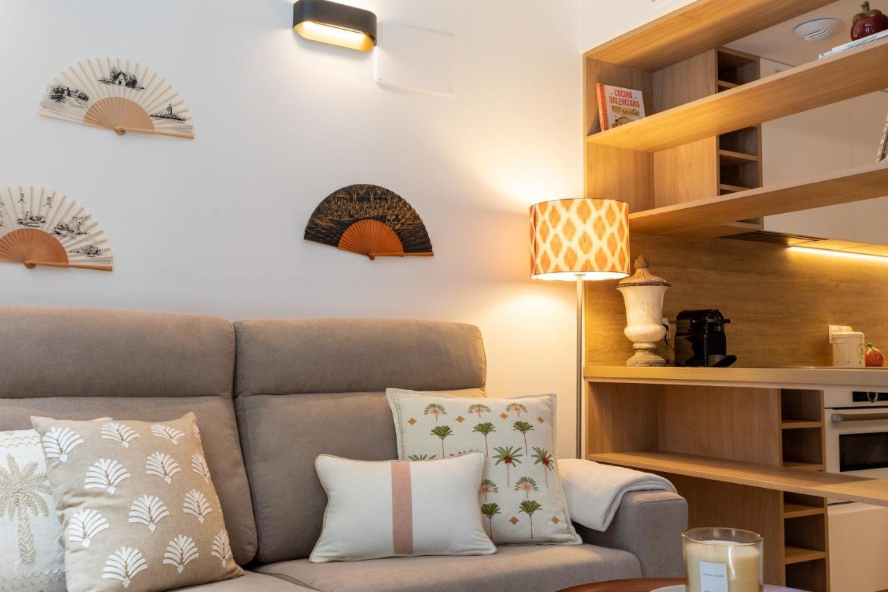ApartUP Opera Loft Love Valencia Exterior foto