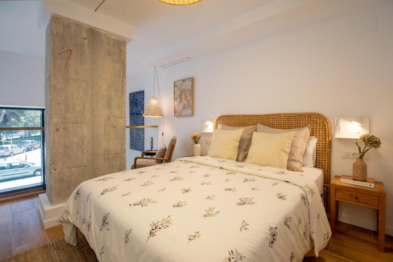 ApartUP Opera Loft Love Valencia Exterior foto